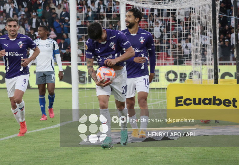 FBL LIGAECUABET LIGA QUITO VS EMELEC