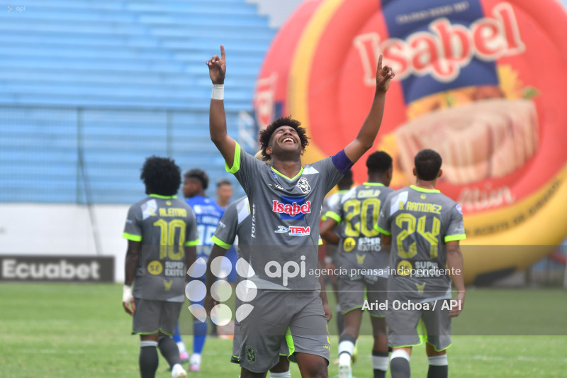 FBL-LIGAPRO-MANTA-CATOLICA