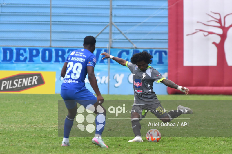 FBL-LIGAPRO-MANTA-CATOLICA