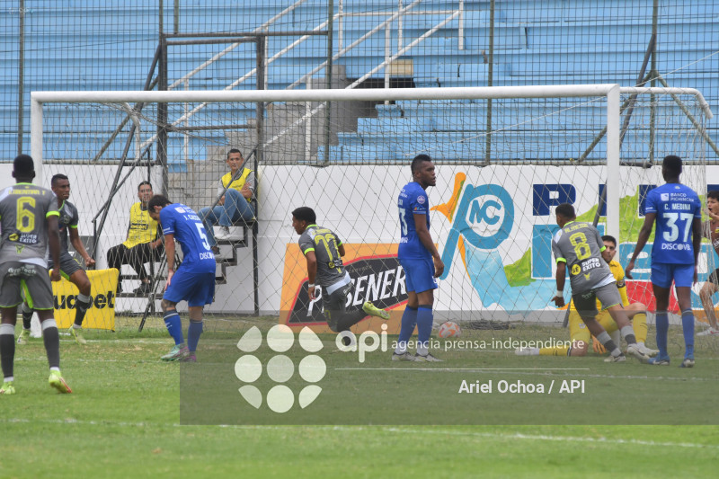 FBL-LIGAPRO-MANTA-CATOLICA