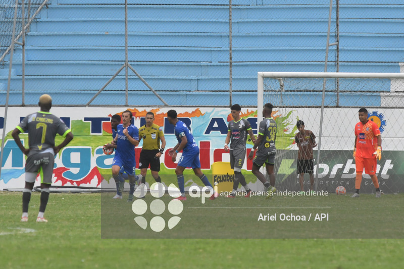FBL-LIGAPRO-MANTA-CATOLICA