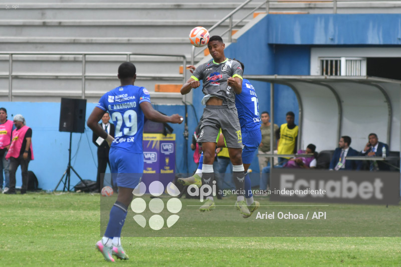 FBL-LIGAPRO-MANTA-CATOLICA