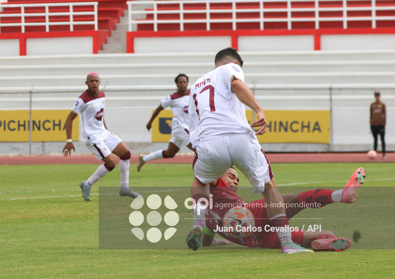 FBL-LIGAPRO-ECUABET-VINO TINTO-MUSHUC RUNA