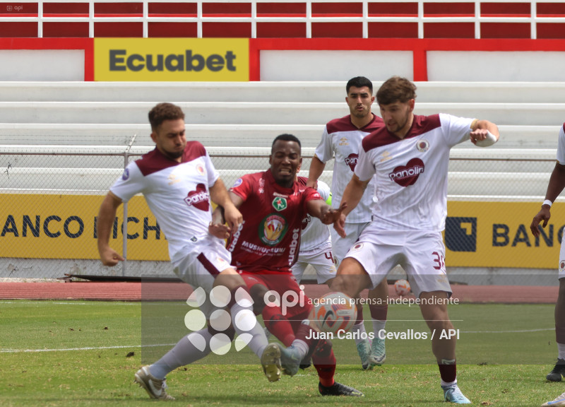 FBL-LIGAPRO-ECUABET-VINO TINTO-MUSHUC RUNA