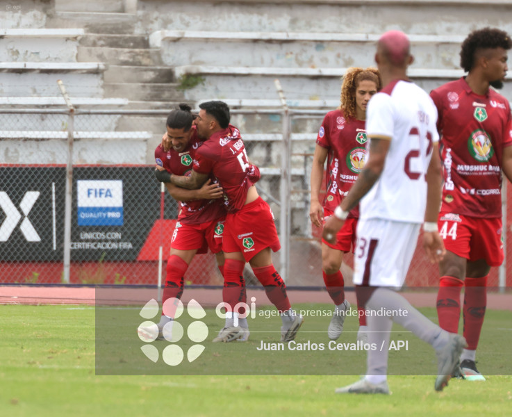 FBL-LIGAPRO-ECUABET-VINO TINTO-MUSHUC RUNA