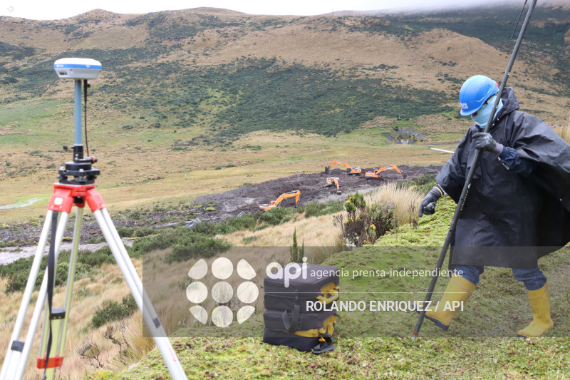 VICEPRESIDENTA RECORRE SECTOR DE LA MICA