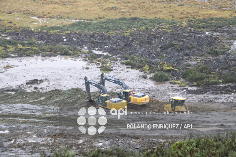 VICEPRESIDENTA RECORRE SECTOR DE LA MICA