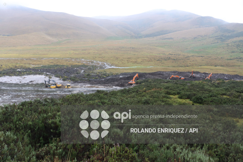 VICEPRESIDENTA RECORRE SECTOR DE LA MICA