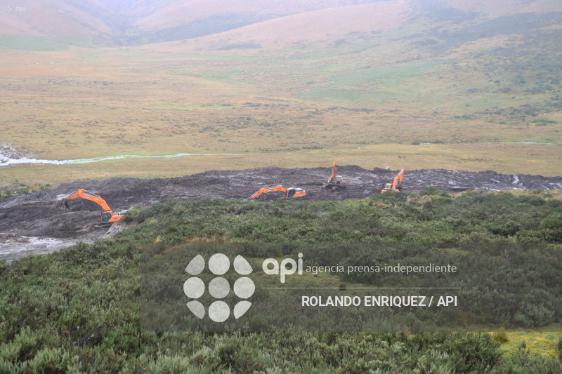 VICEPRESIDENTA RECORRE SECTOR DE LA MICA