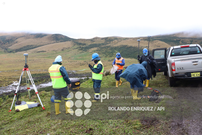 VICEPRESIDENTA RECORRE SECTOR DE LA MICA