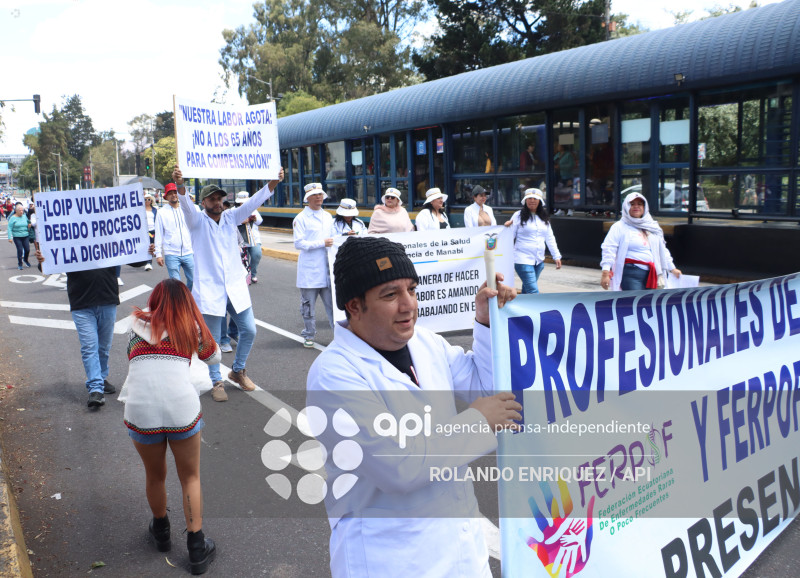 TRABAJADORES DE LA SALUD ACCION DE INCONSTITUCIONALIDAD