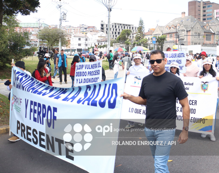 TRABAJADORES DE LA SALUD ACCION DE INCONSTITUCIONALIDAD