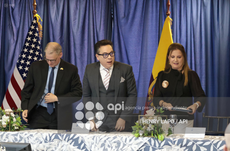 PROYECTO EN CONTRA DEL LAVADO DE ACTIVOS