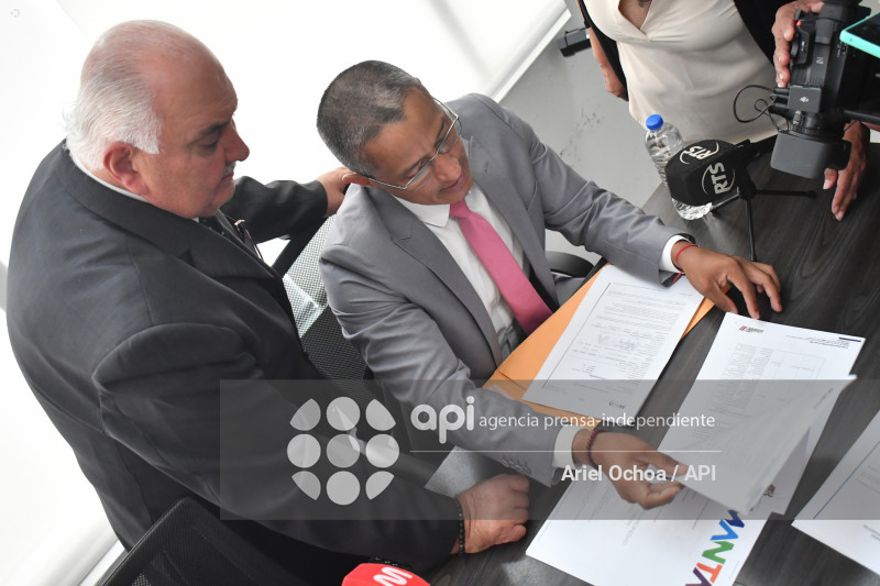 MANTA-REGISTO-PROPIEDAD