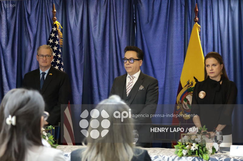 PROYECTO EN CONTRA DEL LAVADO DE ACTIVOS