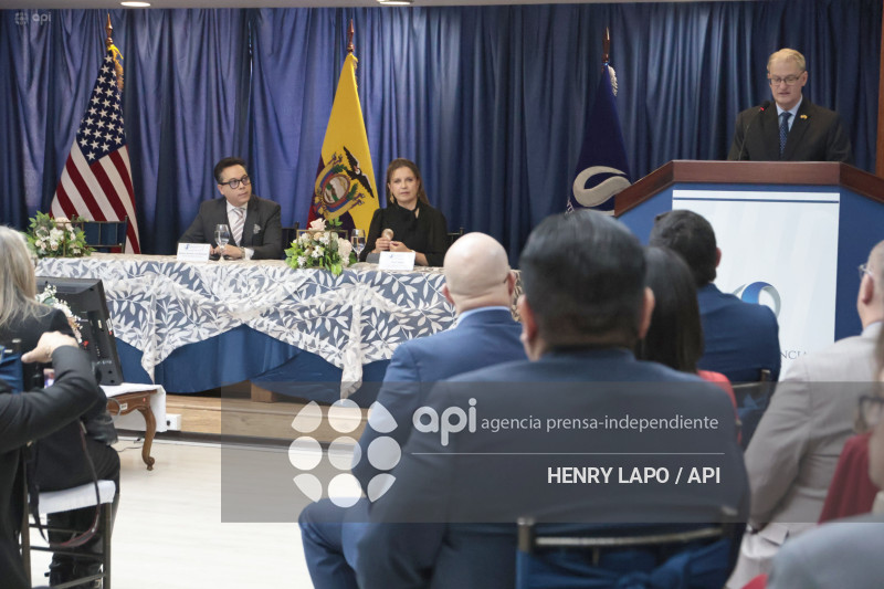 PROYECTO EN CONTRA DEL LAVADO DE ACTIVOS