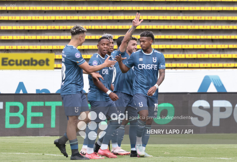 FBL LIGAECUABET VINOTINTO VS CATOLICA