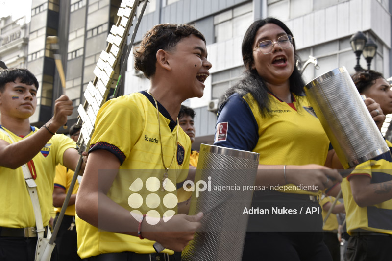GYE-DESFILE ALEGORICO