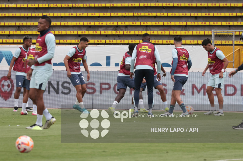 FBL LIGAECUABET VINOTINTO VS CATOLICA