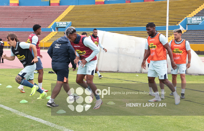 FBL LIGAECUABET VINOTINTO VS CATOLICA