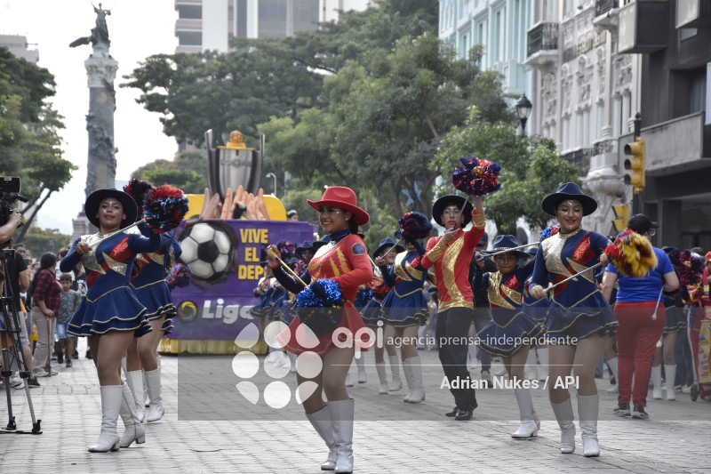 GYE-DESFILE ALEGORICO