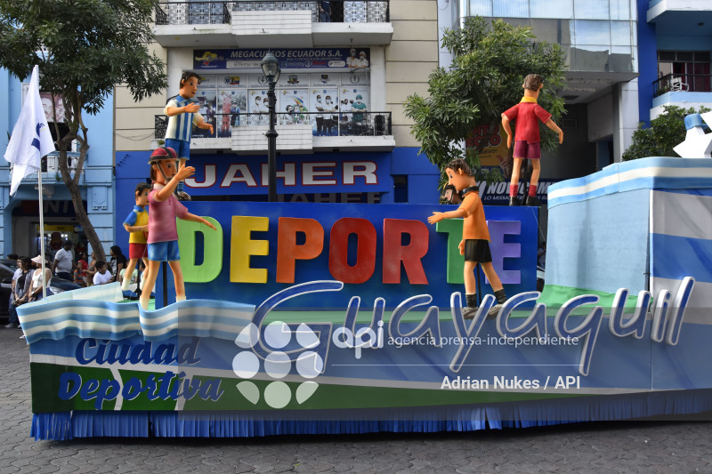 GYE-DESFILE ALEGORICO