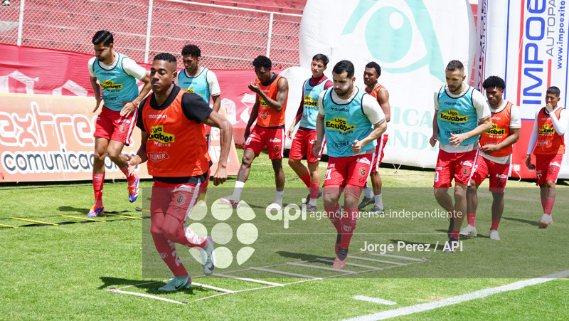 FBL LIGA ECUABET TECNICO MACARA
