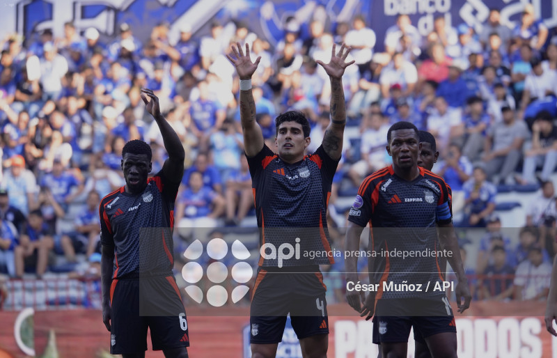 FBL-LIGAECUABET-EMELEC-MUSHUCRUNA