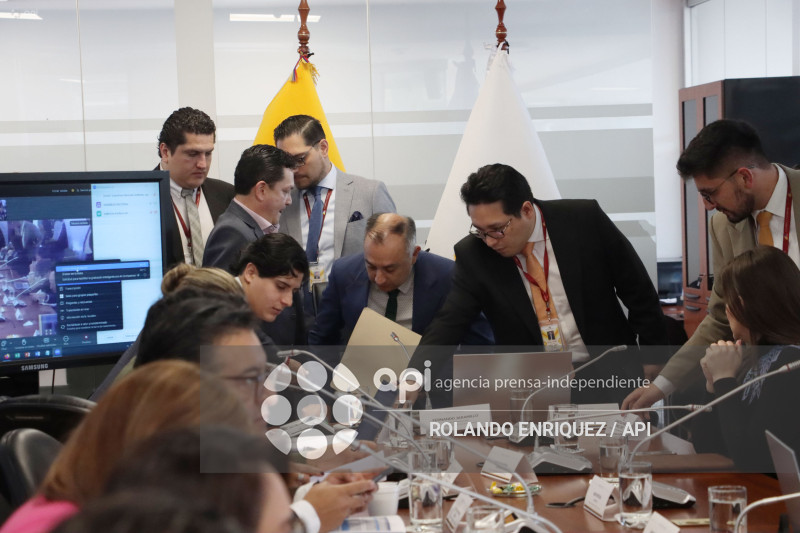 PABEL MUNOZ NO ACUDE A LA ASAMBLEA