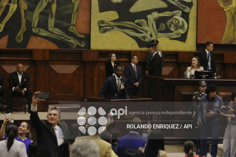 CONDECORACION ASAMBLEA WILLIAM PACHO