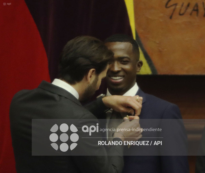 CONDECORACION ASAMBLEA WILLIAM PACHO