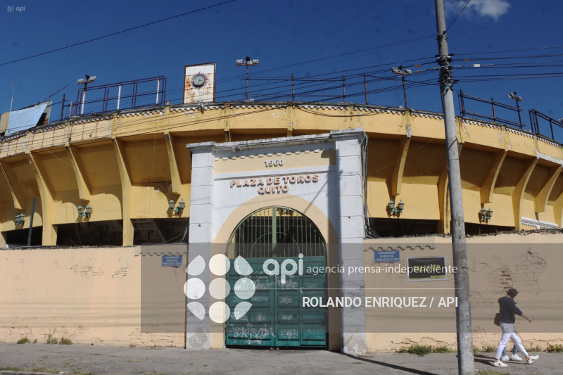PLAZA DE TOROS QUITO