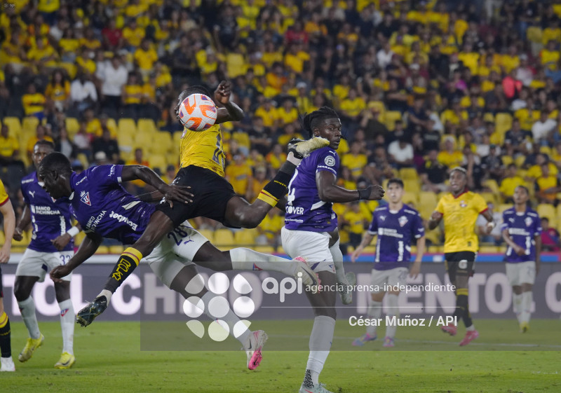 FBL-LIGAECUABET-BARCELONA-LIGA