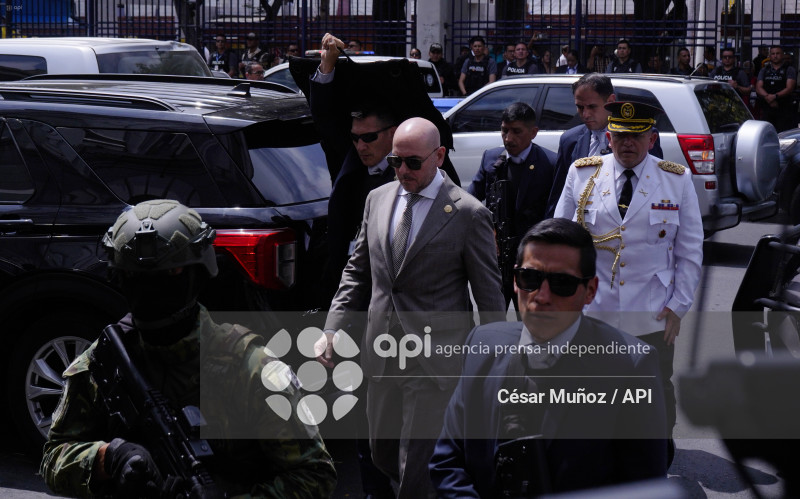 GYE-LLEGADA AUTORIDADES