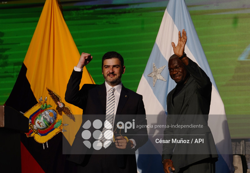 GYE-SESION SOLEMNE MUNICIPIO