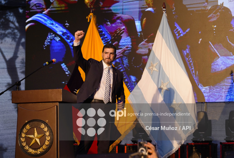 GYE-SESION SOLEMNE MUNICIPIO