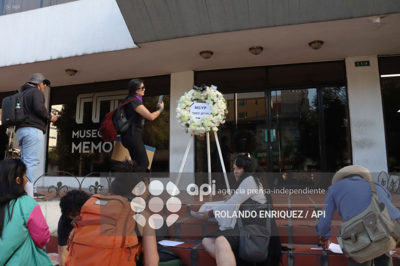 PROTESTA FUSION MINISTERIO CULTURA