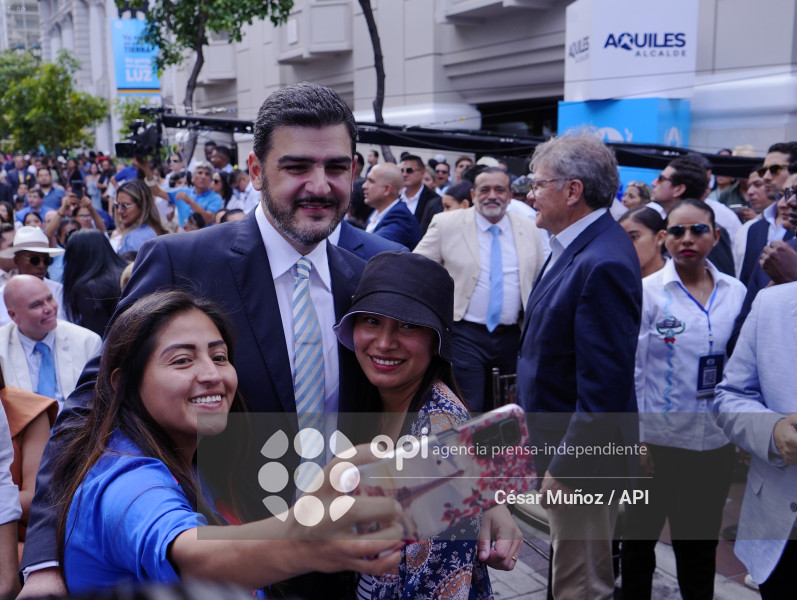 GYE-SESION SOLEMNE MUNICIPIO