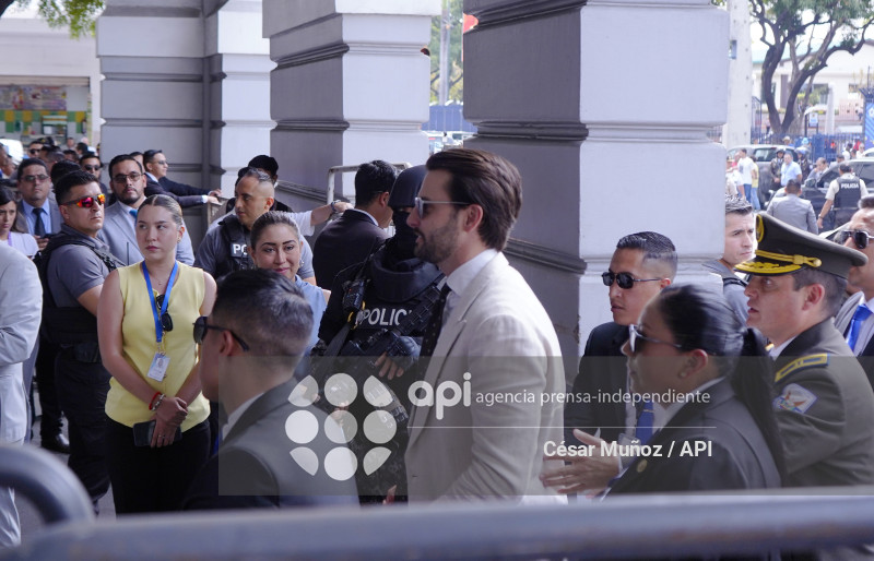 GYE-LLEGADA AUTORIDADES