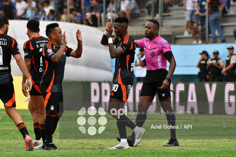 FBL-LIGAPRO-MANTA-EMELEC