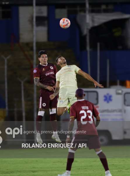 FBL LIGAECUABET VINO TINTO VS ORENSE