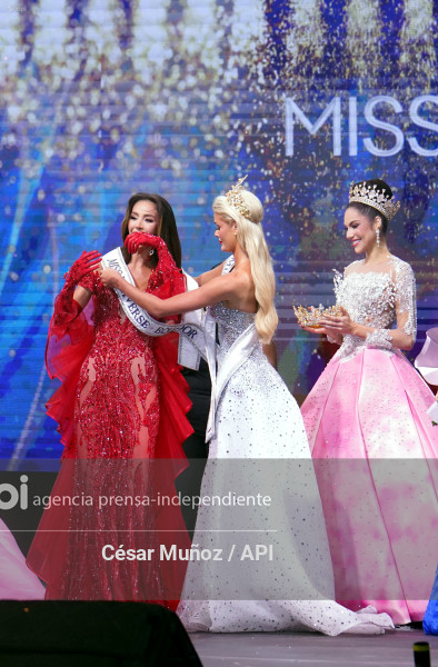 GYE-NADIA MEJIA-MISS ECUADOR