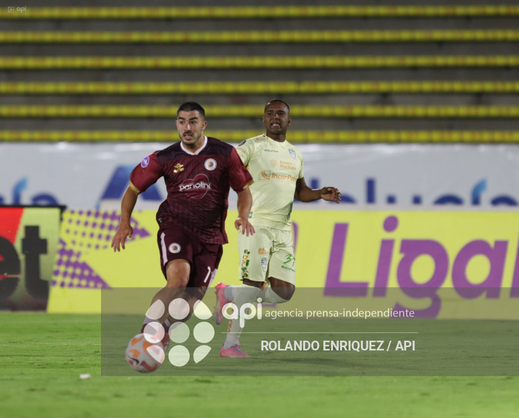 FBL LIGAECUABET VINO TINTO VS ORENSE