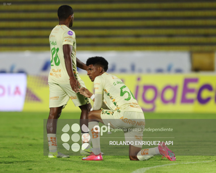 FBL LIGAECUABET VINO TINTO VS ORENSE