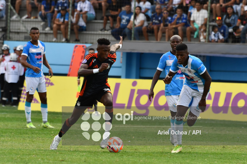 FBL-LIGAPRO-MANTA-EMELEC
