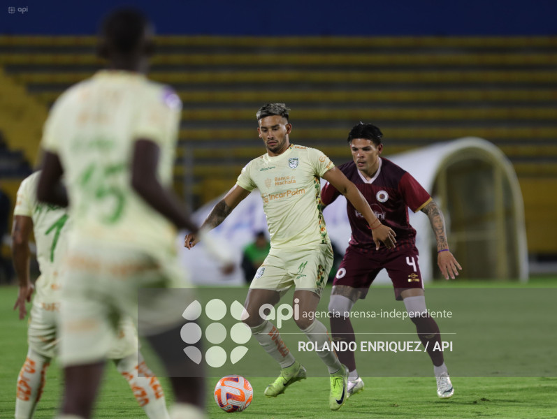 FBL LIGAECUABET VINO TINTO VS ORENSE