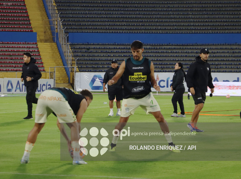 FBL LIGAECUABET VINO TINTO VS ORENSE