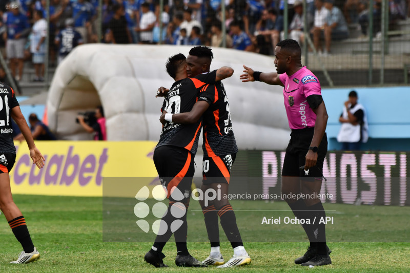 FBL-LIGAPRO-MANTA-EMELEC
