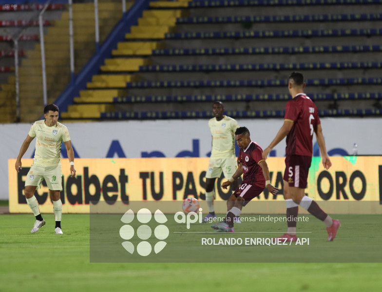 FBL LIGAECUABET VINO TINTO VS ORENSE