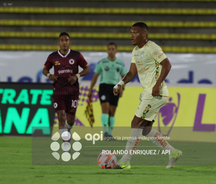 FBL LIGAECUABET VINO TINTO VS ORENSE